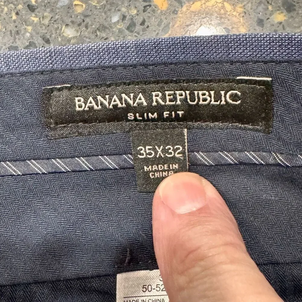 Banana Republic Medium Blue Wool 2 Piece Suit.  Marzotto fabric